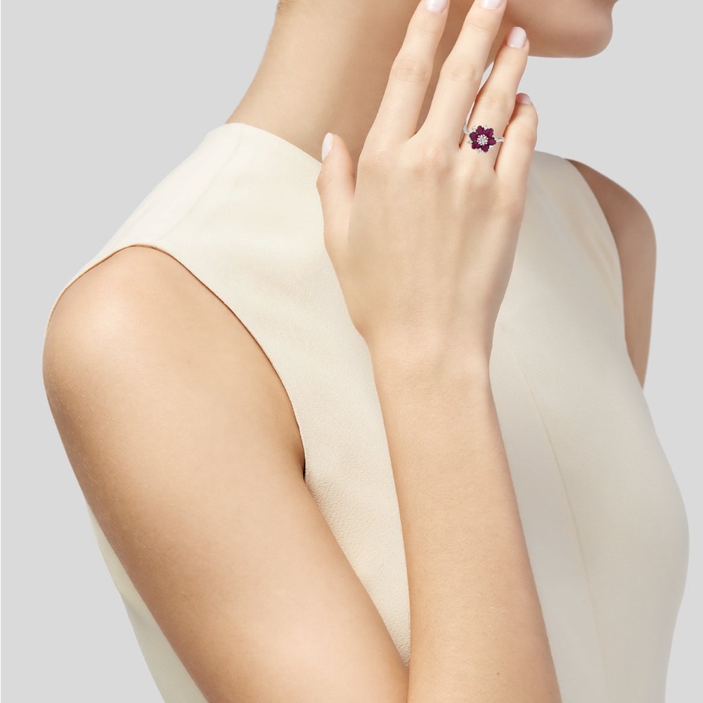 1.24ct 18K Diamond & Ruby ring White Gold